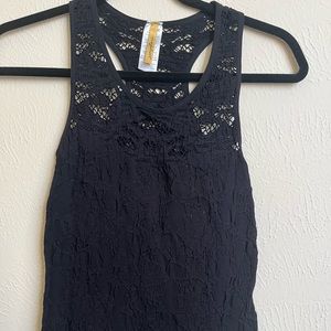 Lily White Lace sleeveless tank